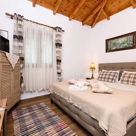 Villa Suzana Mikros Prinos Extérieur photo