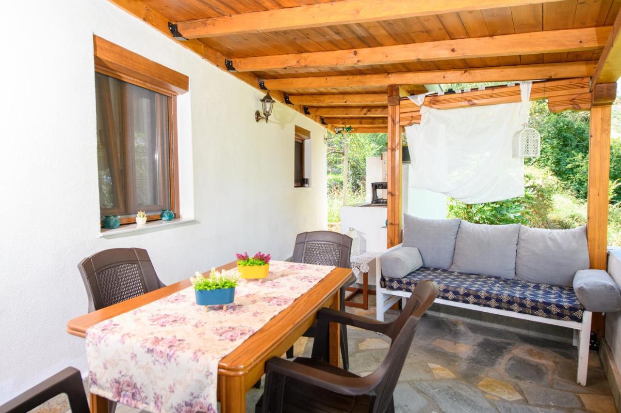 Villa Suzana Mikros Prinos Extérieur photo