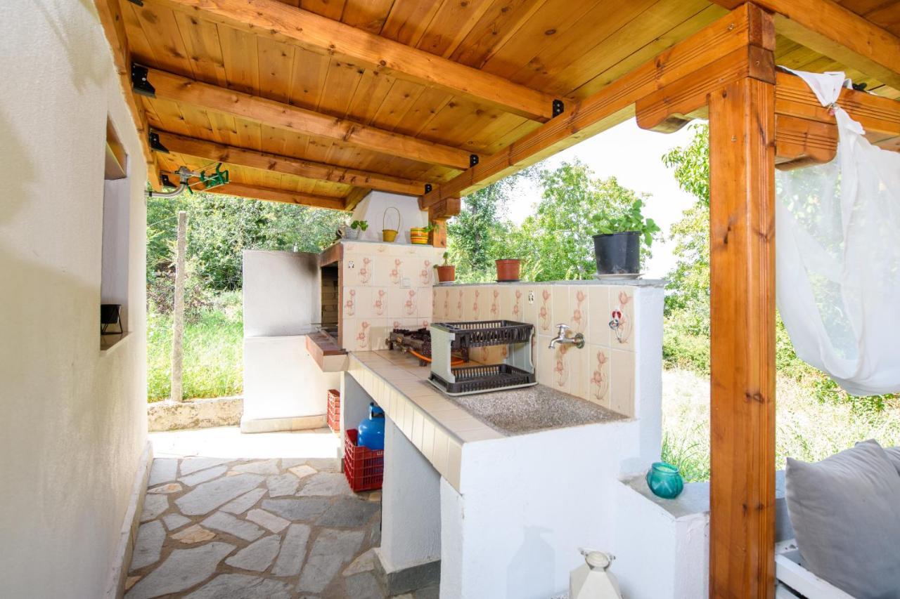 Villa Suzana Mikros Prinos Extérieur photo